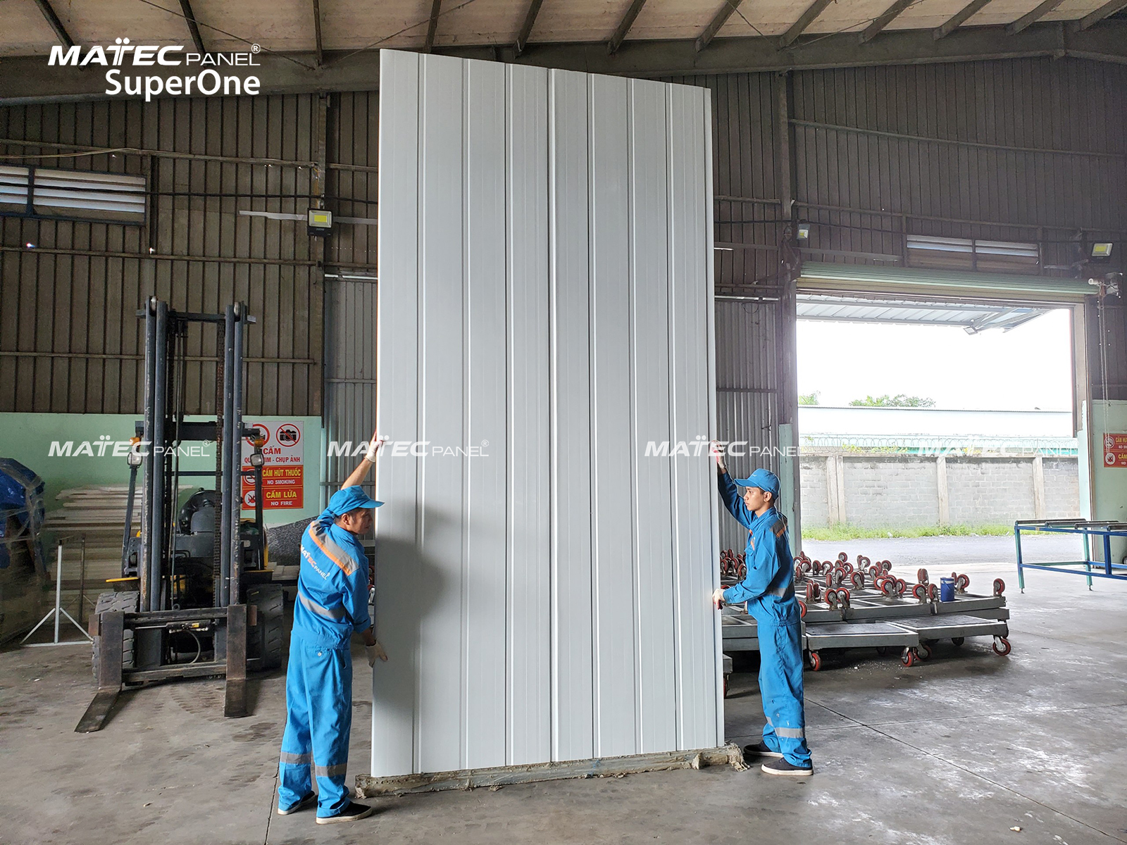 Panel vách ngoài chuyên dùng cho nhà lắp ghép